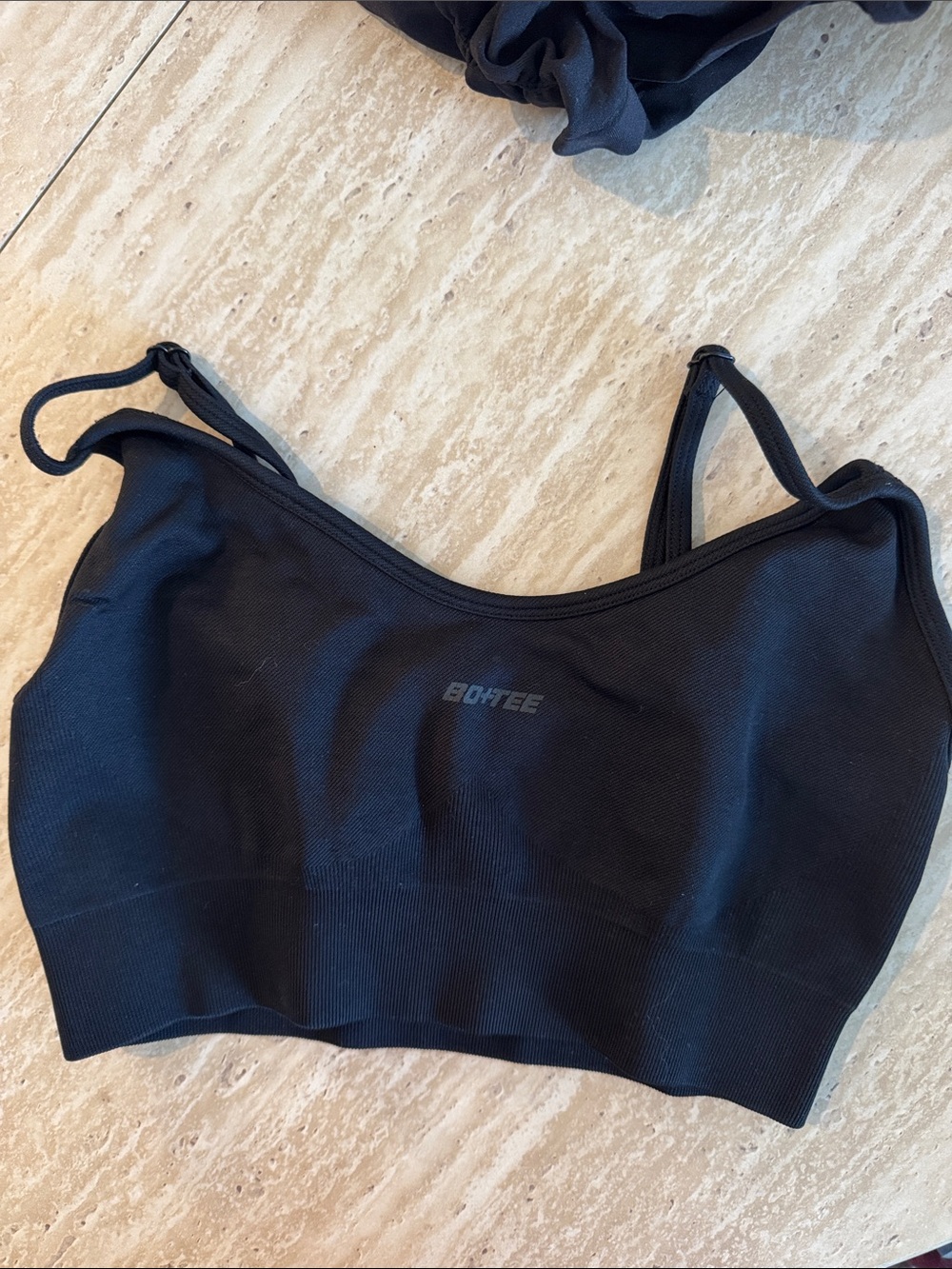 Bo + tee sports bra